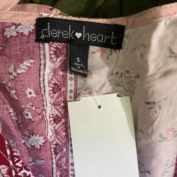 NWT DEREK HEART Pink Two Tone Paisley Print V Neck - Picture 6 of 8